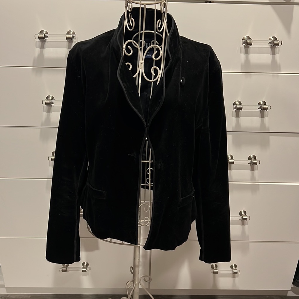 GAP velvety jacket, size 6